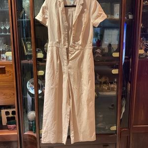 J crew gorgeous jumper, never worn. Buy now!